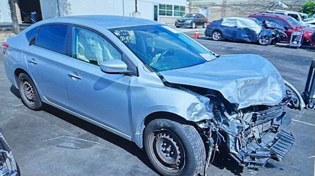 2015 Nissan Sentra automatic for parts only