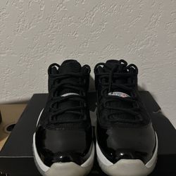 Retro Jordan 11 Infrared (Low)