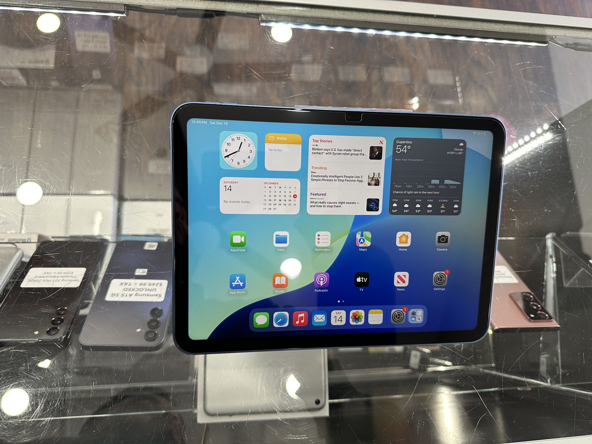 iPad 10 64gb WiFi APPLE CARE+ Until 2026