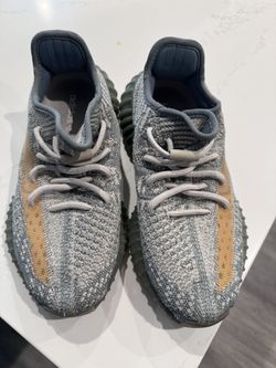 Yeezy Isarafil Size 5 Men’s.