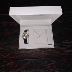 L&Co Timepieces Women’s Watch & Anchor Necklace Gift Set — New in Box