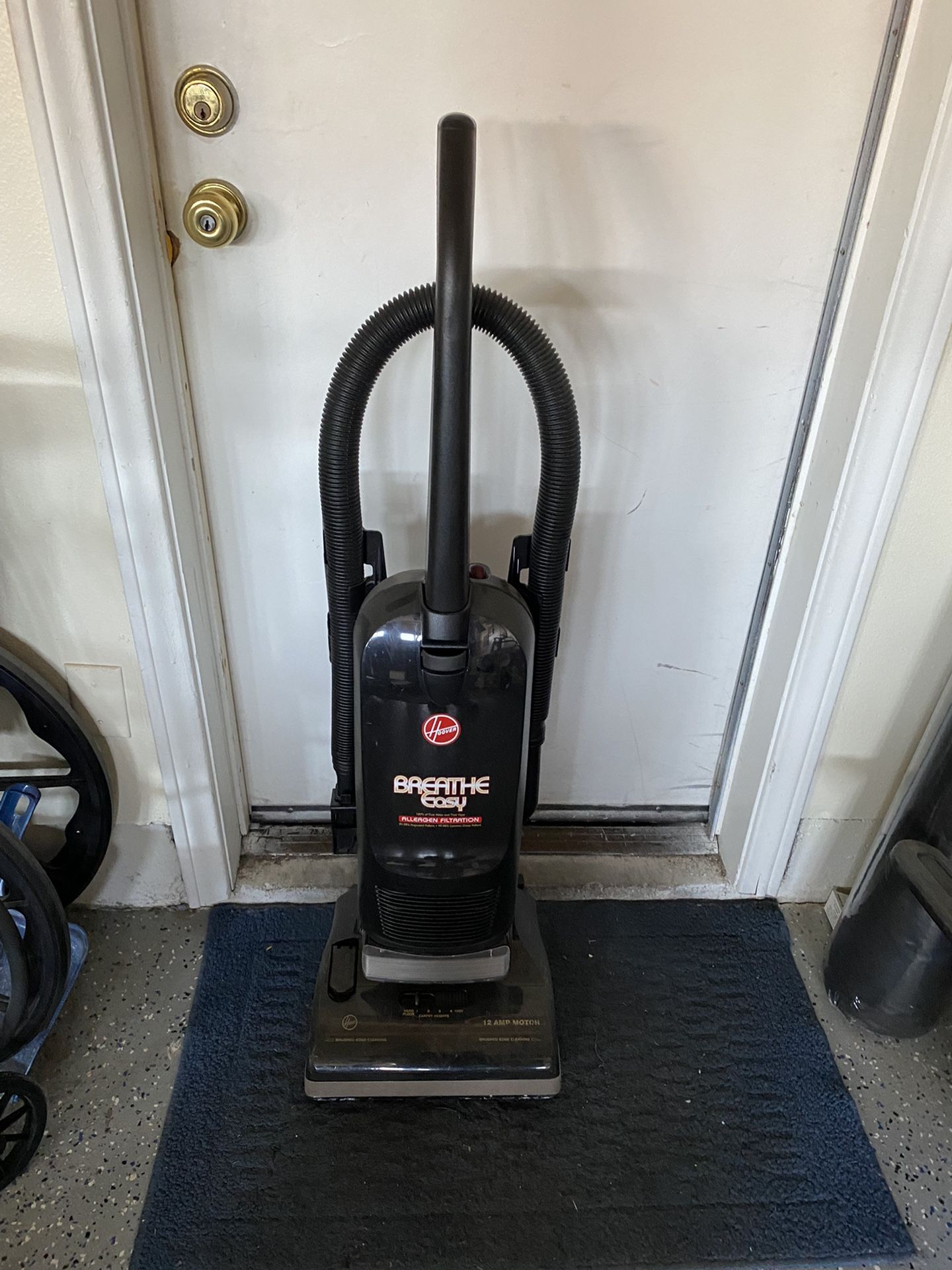 Hoover Breathe Easy Bagged Upright Vacuum 