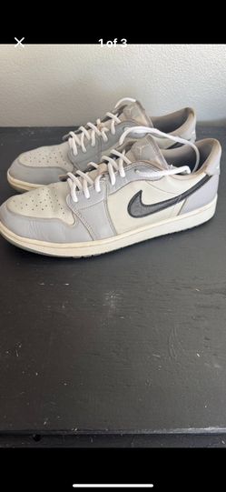 Jordan 1 Low Grey Wolf 