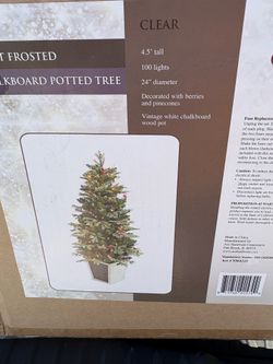Pre lit tree