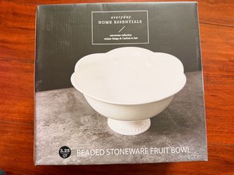 Everyday Home Essentials Beaded Stoneware Fruit Bowl