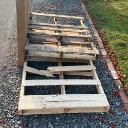 Free Pallets