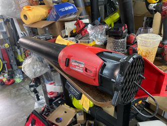 Milwaukee M18 Fuel Brushless cordless blower 2724-20