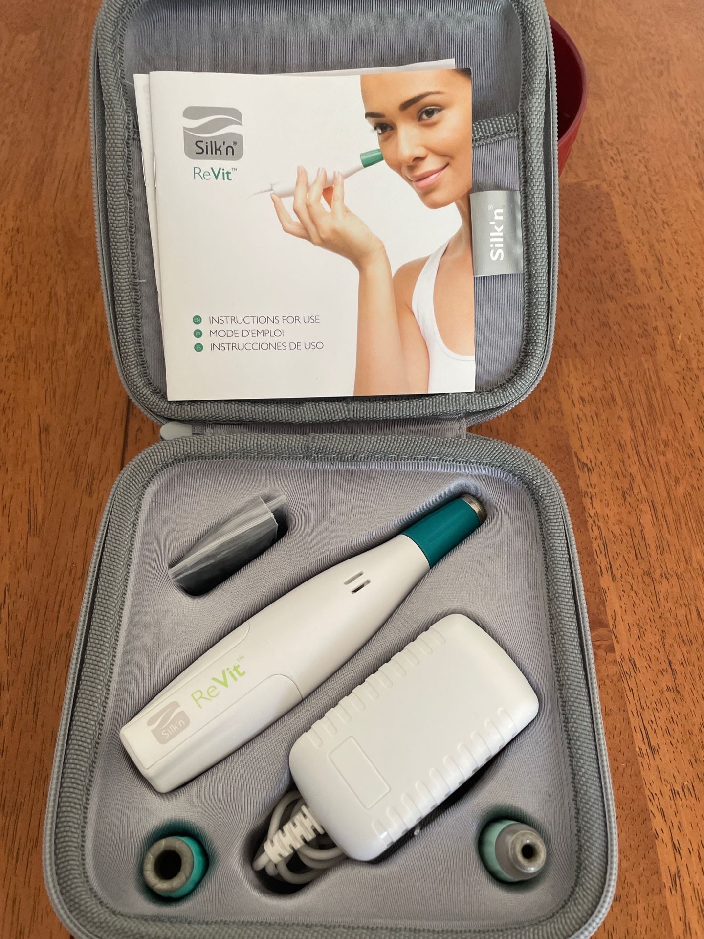 Silk'n ReVit Microdermabrasion Tool