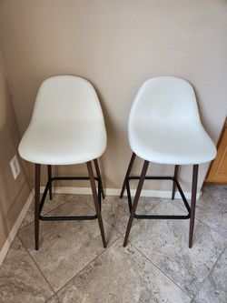 Great Set Of Barstools