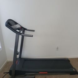 Treadmill 