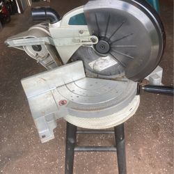 Black&decker Miter saw $80.00