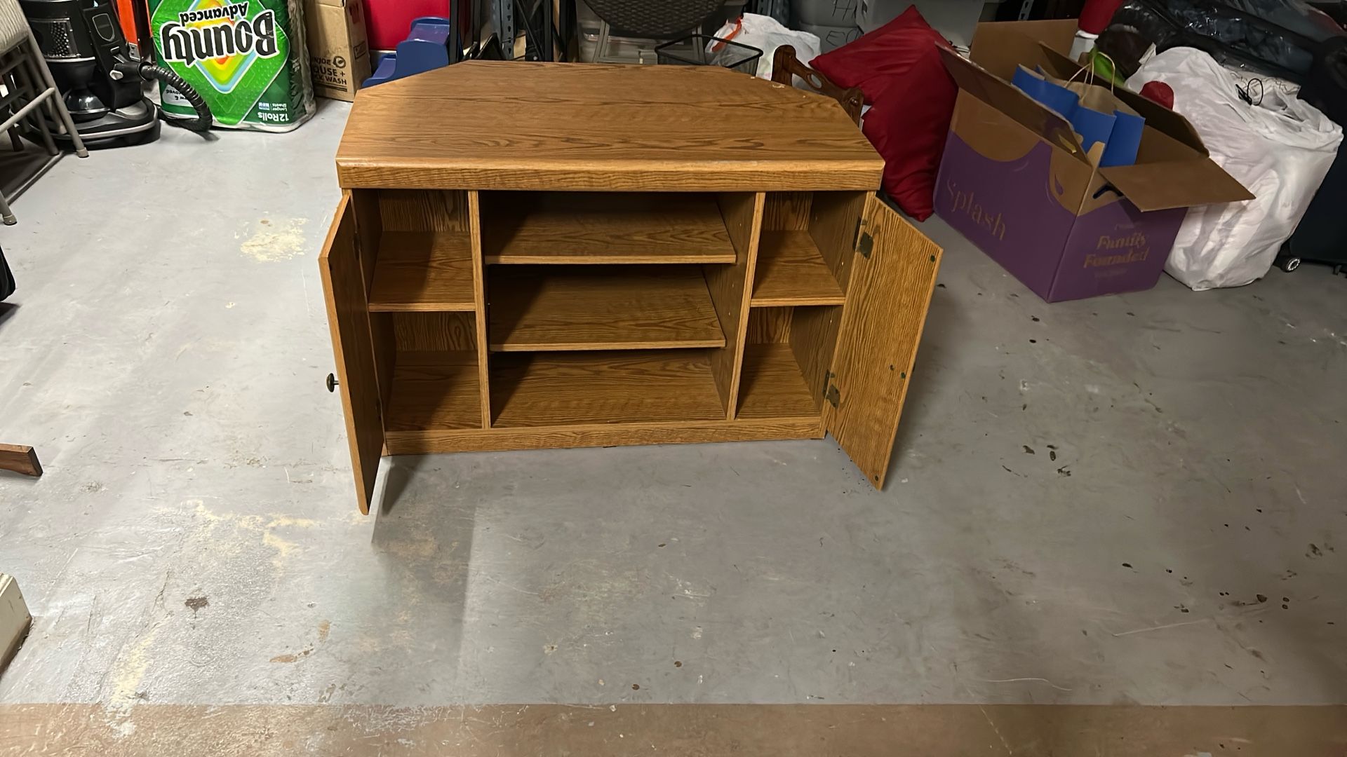 Small TV Stand/shelfs Case