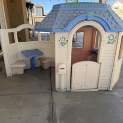 Kids Playhouse
