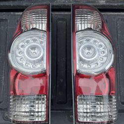 Tacoma 05/15 Tails Lights 