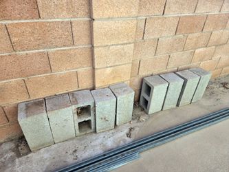 Free miscellaneous concrete blocks
