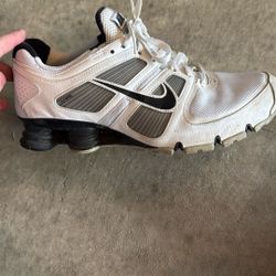 Men’s Size 11 Nike Turbo II (Lightly Used)