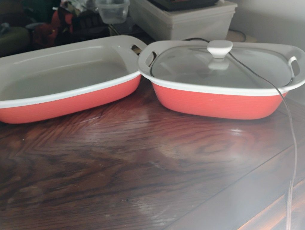 3qt  & 2.5qt  ETCH corningware 