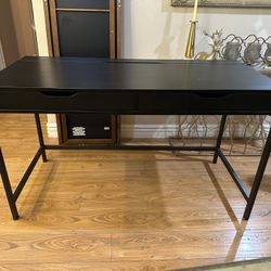 IKEA DESK 