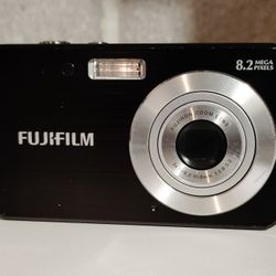Fujifilm Finepix J10 8.2MP Digital Camera  - Mint - $55 OBO