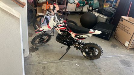 Coolster XR-125cc 4 Stroke Qiye 6 Dirt Bike lowered shocks
