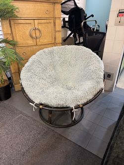 Grey Papasan Chair with Fluffy Cushion