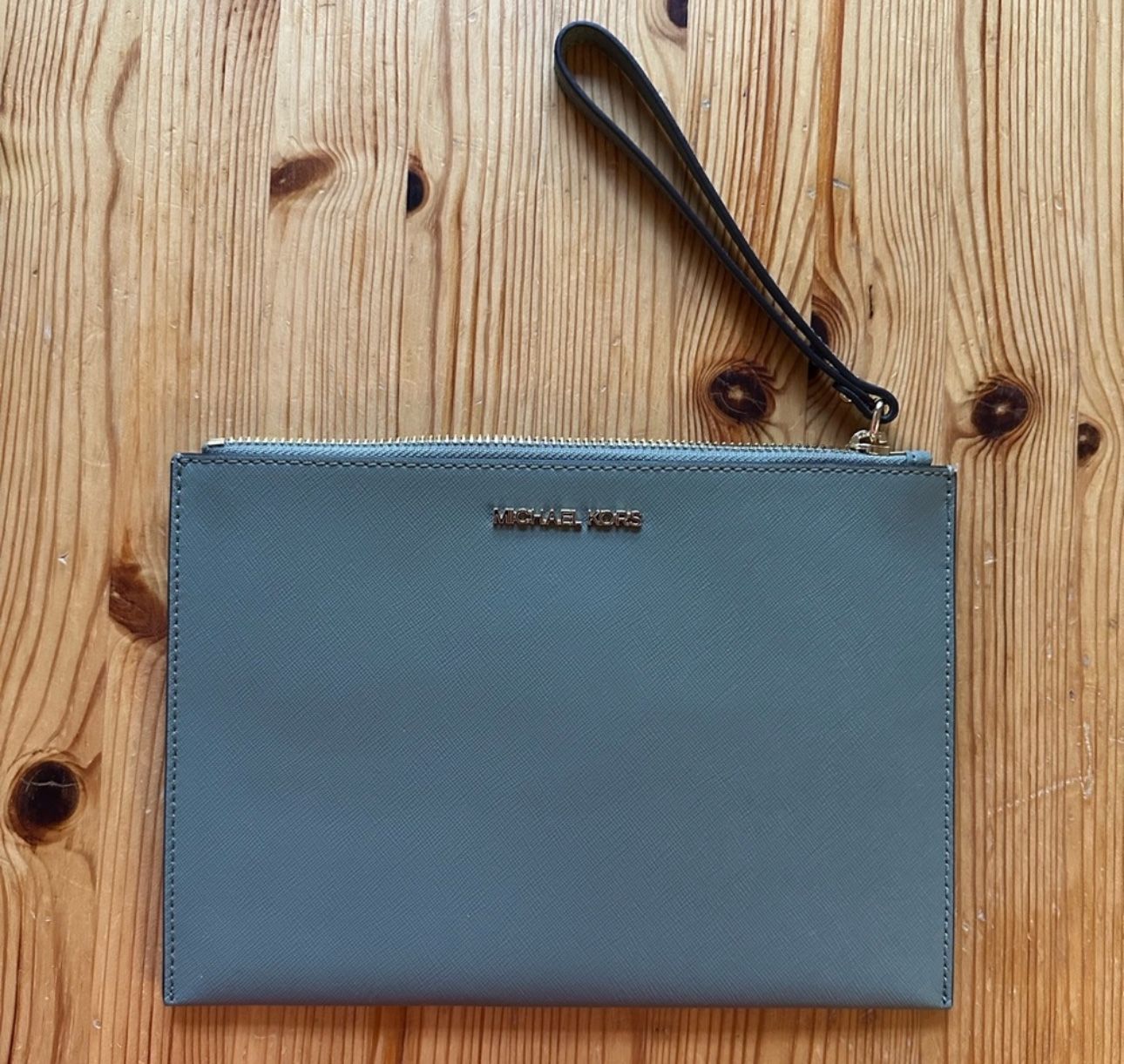 Michael Kors XL Jet Set Travel Clutch Wristlet