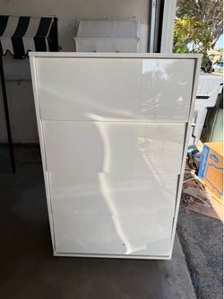 White crate & barrel dresser 4 drawers