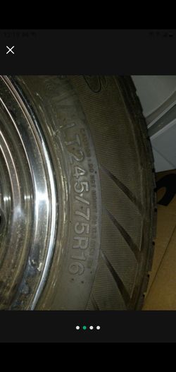 2 Tires with rim size 16 (6 ) Lugs