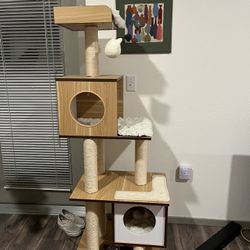 Modern Cat Tree. 