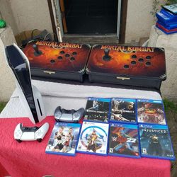7 Fighting Games & 2024 PS5 Slim 1TB 2nd Gen. $600! If you want arcade is $260! Per 1. $750 all 3 plus $600!  All should be $1,350 i will take $1200 a
