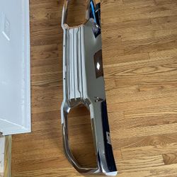 2022+ GMC Sierra 1500 Denali Visit > Chrome Delete Front Bumper Trim