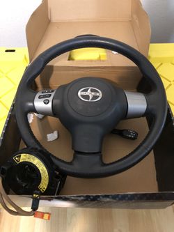 05-2010 Scion Tc OEM Steering Wheel