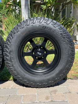 6 LUG RIMS (RINES) & TIRES (LLANTAS) (6x5.5) Size: LT265/70R17 ‼️BRAND NEW‼️