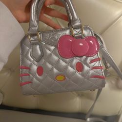 Hello Kitty Purse