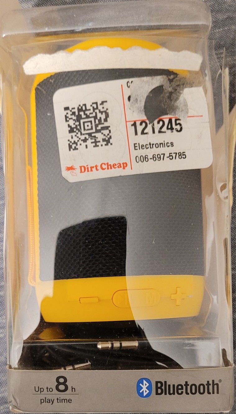 RUGGED BLUETOOTH SPEAKER + USB CHARGER