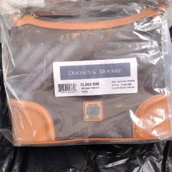 New Dooney Bourke Leather Bag