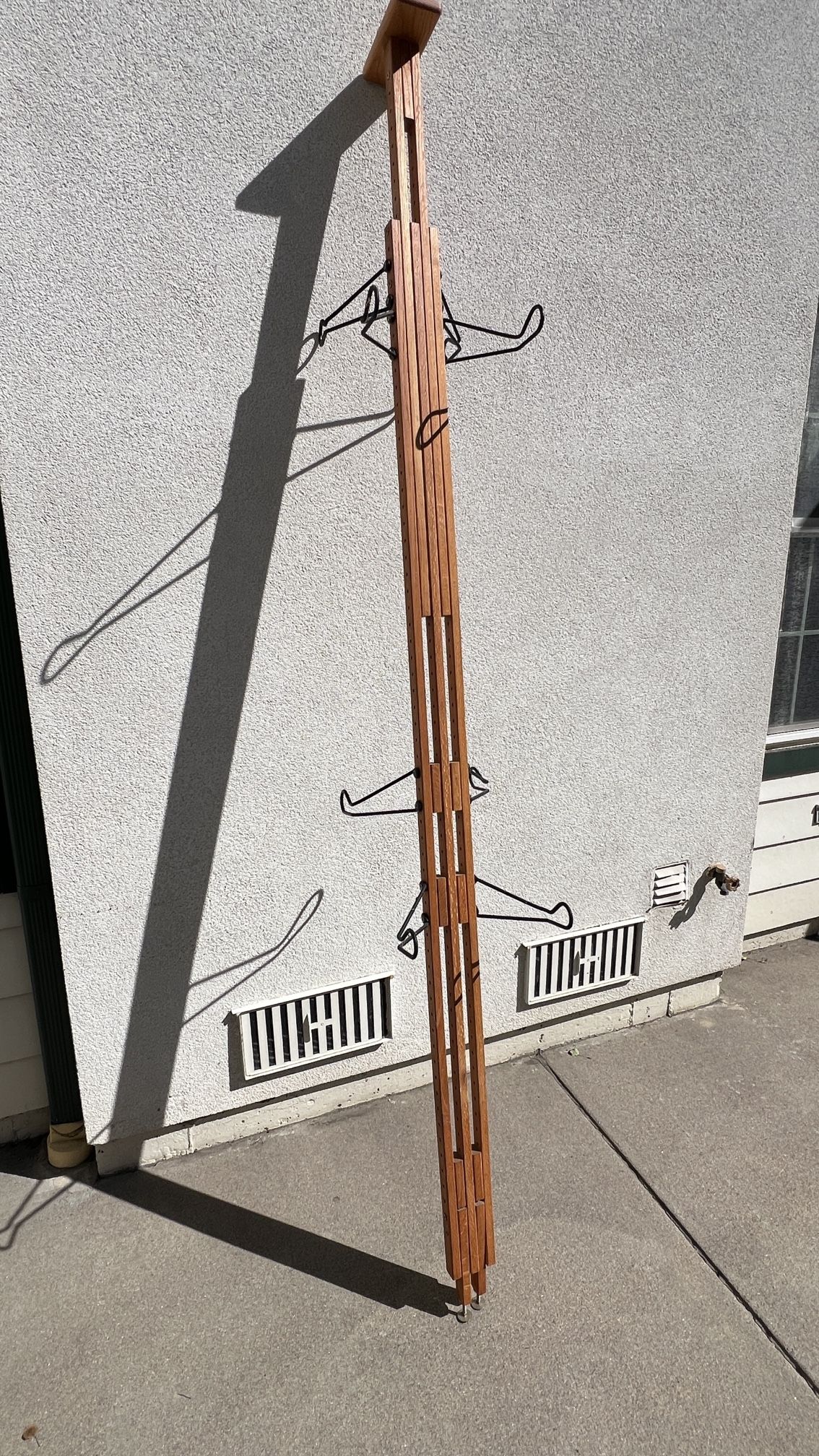 Adjustable Floor-to-ceiling Bike Rack