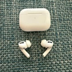 Apple AirPods Pro, MagSafe Wireless Charging Case - 1st Generation Model 2084