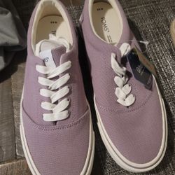 New  Tom's Shoes