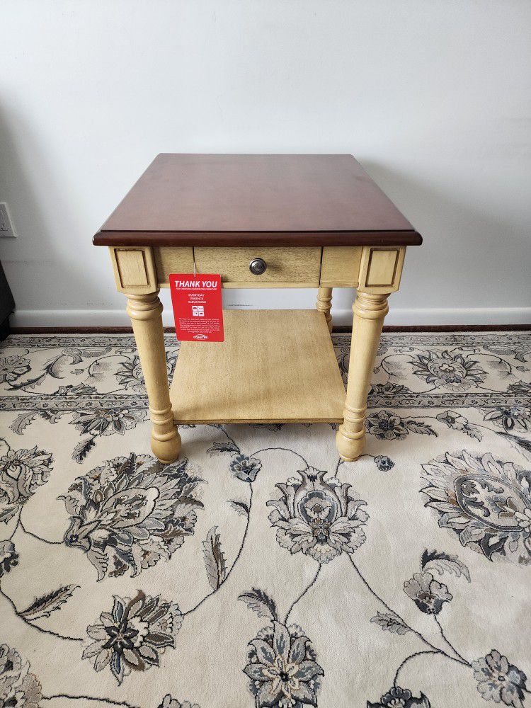 Brand New Two Tone Wood End Table /Side Table 