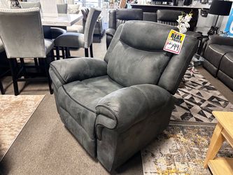 Plush manual recliner! 🩶🔥 More colors available!