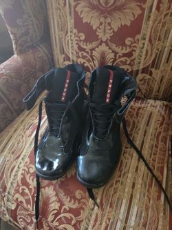 8.5 size shoes unable to authenticate