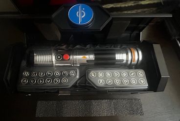 Star Wars Galactic Starcruiser Halcyon Exclusive Legacy Lightsaber Hilt - RETIRE