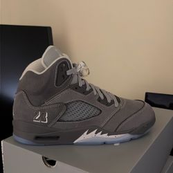 Wolf Grey 5’s