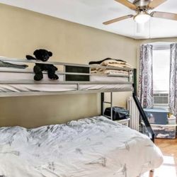 BUNK BED 