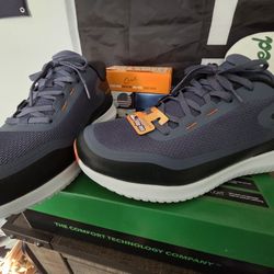 New Skechers Go Golf Flight Shoes