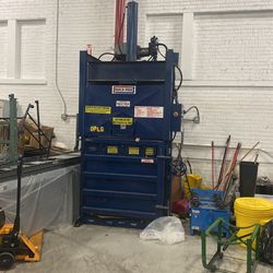 Vertical Baler Max-Pak