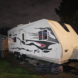 2007 Fleetwood Hyperlite 