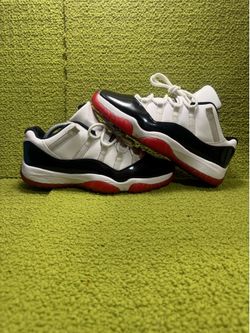 Jordan 11 size 10M