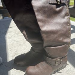 Brown Calf length Boots 